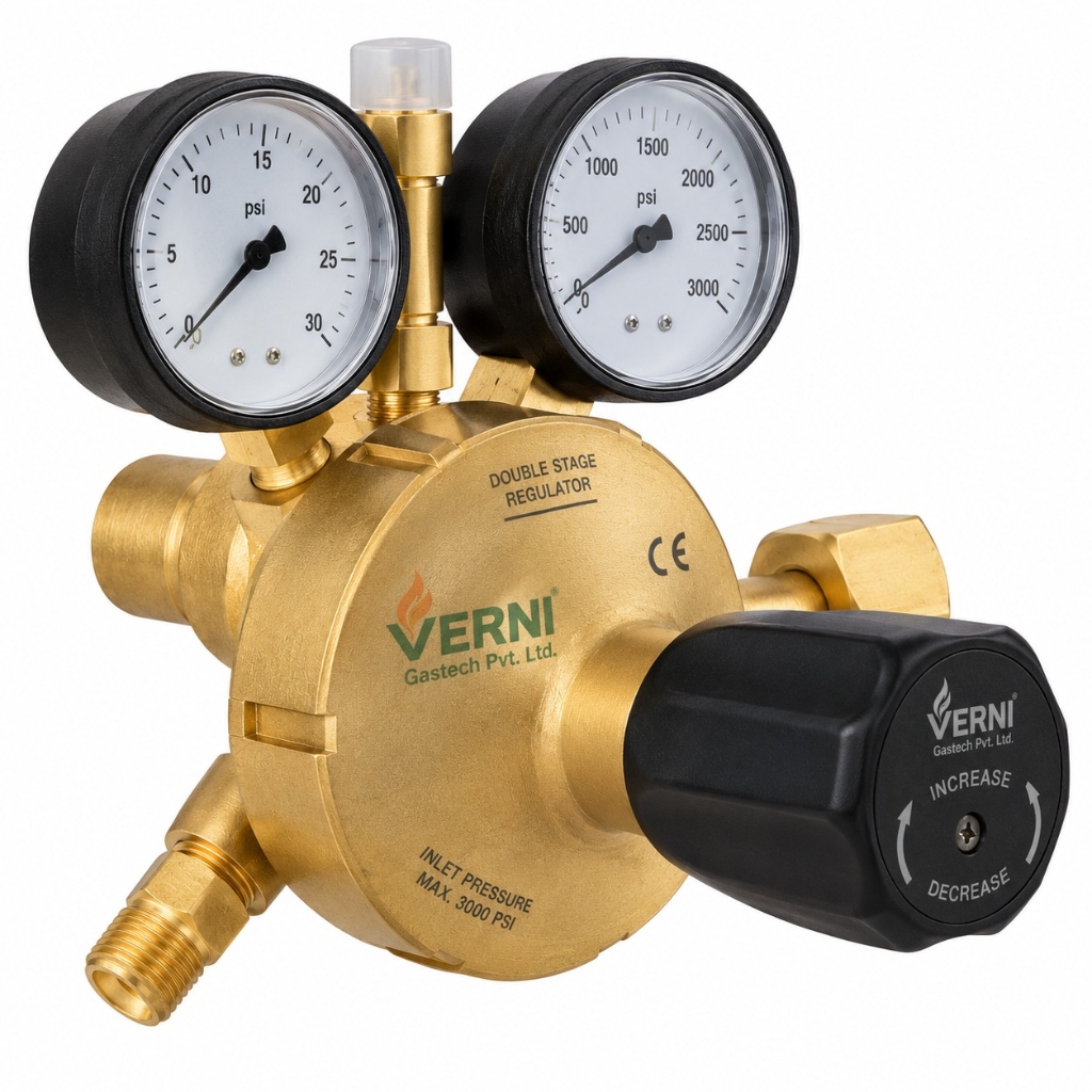 DOUBLE STAGE GAS REGULATOR